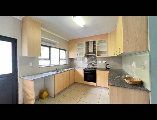 3 BEDROOM PROPERTY TO RENT IN MOSELEY